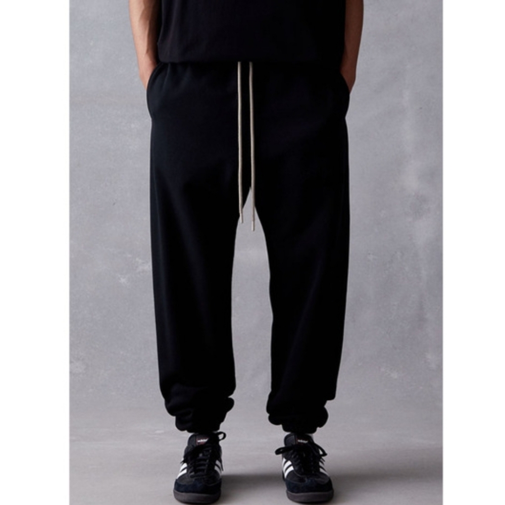 Fear of God Essentials Jet Black Sweatpants NWT Size XS